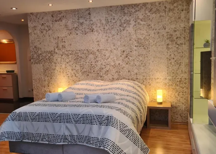 Wellandhome Apartamento Schechingen